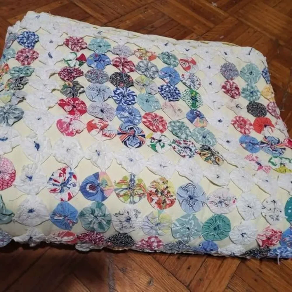 Vintage Yo-Yo Quilt Yo Yo Coverlet